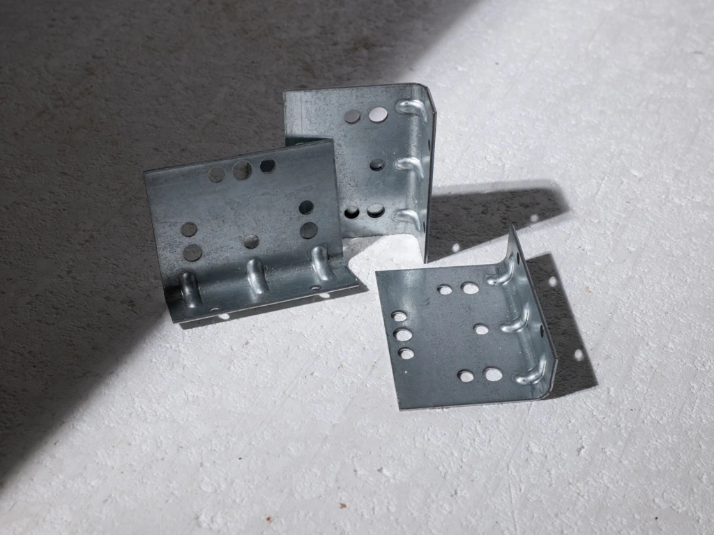 Verstärkungswinkel groß Metall